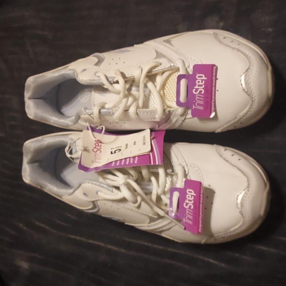 NWT TrimStep women's fitness shoe